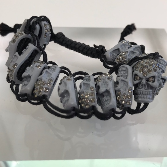 Skull Rhinestone adjustable bracelet - Picture 3 of 3